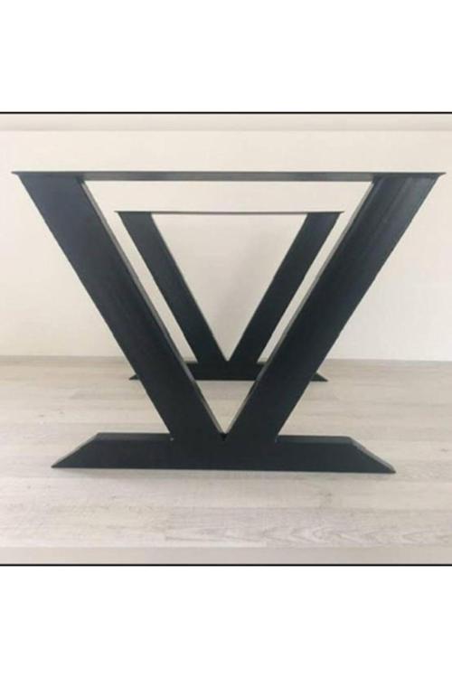 Mat Siyah Metal Masa Ayak