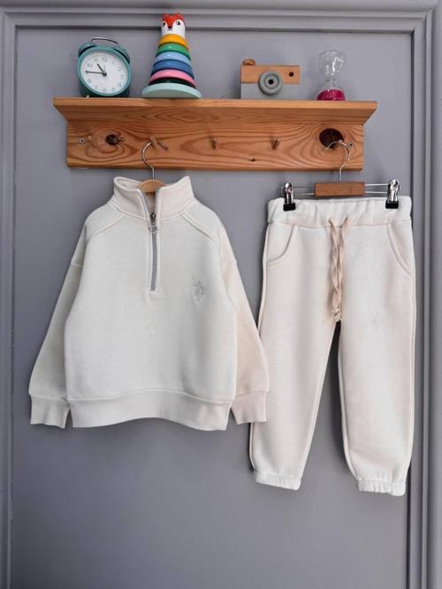 Şardonlu Bej Slim Fit Çocuk Takımı – Yarım Fermuarlı Sweatshirt & Jogger Alt