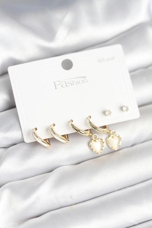 BFS Pirinç Gold Renk Kalp Detaylı 925 Ayar Gümüş Çivili Kadın Küpe Seti