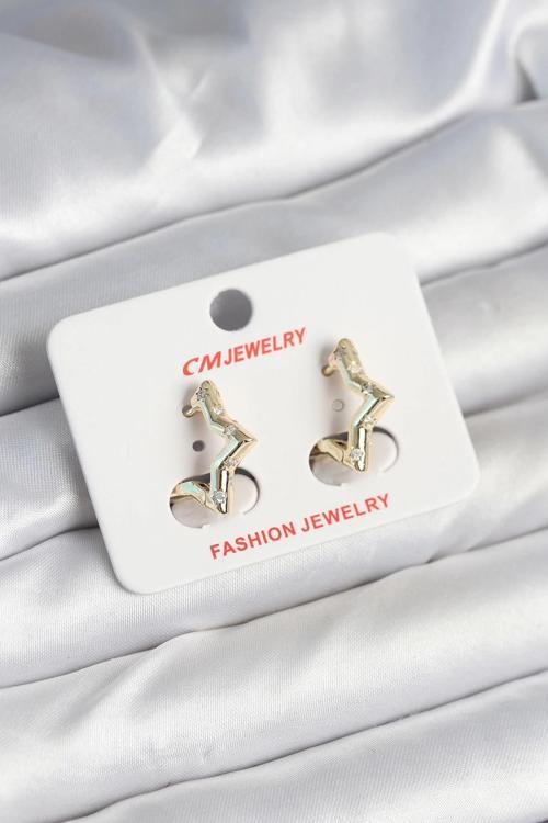 BFS Pirinç Gold Renk Yıldız Model Kadın Küpe