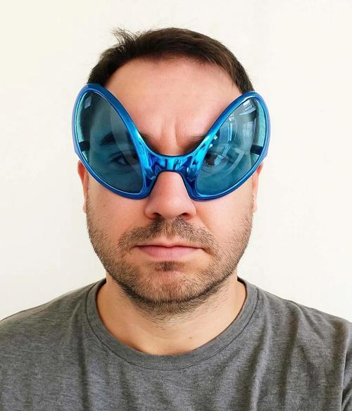 Retro Gözlük - 80 Li 90 Lı Yıllar Parti Gözlüğü Mavi Renk 8x13 Cm