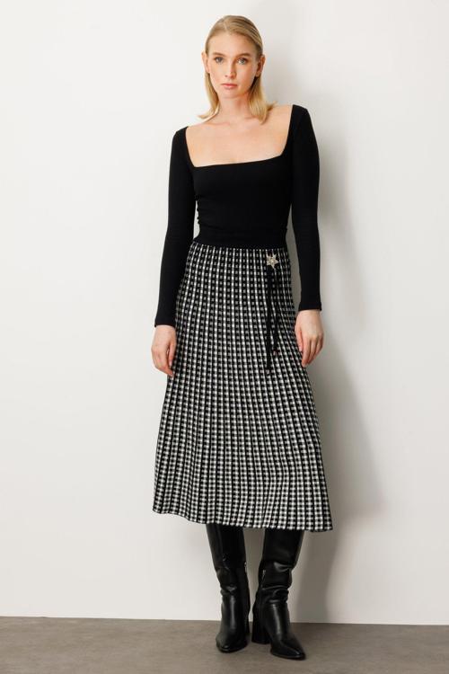 Kadın Aksesuar Detaylı Midi Triko Etek 65208 Siyah