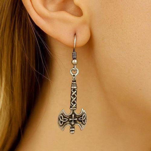 Haçlı Balta Şekilli Kadın Küpe Çift Adet Gümüş Kaplama El Yapımı Küpe