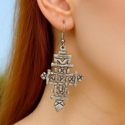 Haç Şekilli Kadın Küpe Çift Adet Gümüş Kaplama El Yapımı Küpe