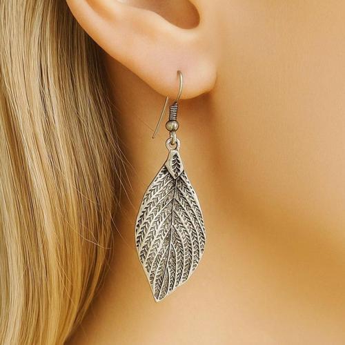 Yaprak Şekilli Kadın Küpe Çift Adet Gümüş Kaplama El Yapımı Küpe