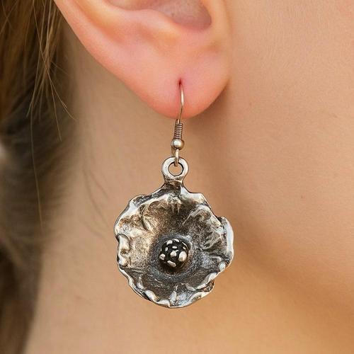 Çiçek Şekilli Kadın Küpe Çift Adet Gümüş Kaplama El Yapımı Küpe