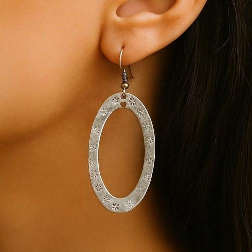 Oval Şekilli Kadın Küpe Çift Adet Gümüş Kaplama El Yapımı Küpe