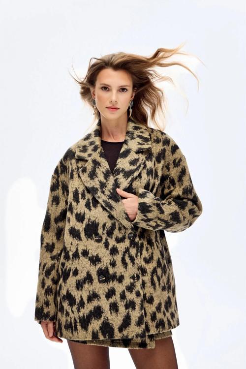 Leopar Desenli Kadın Kaban