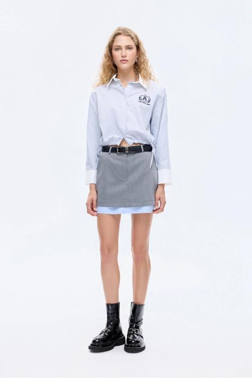 Düğme ve Nakış Detaylı Kadın Gömlek