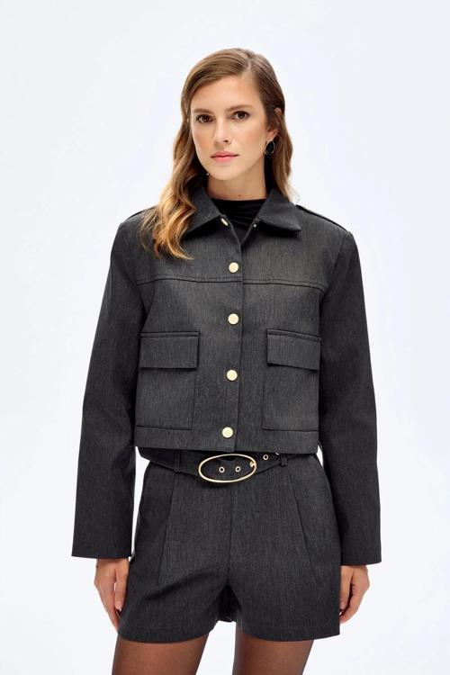 Apolet Detaylı Kadın Crop Ceket