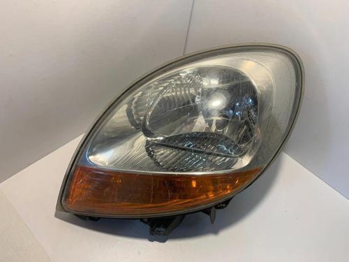 Kangoo Sarı Far Sol 2003- Oem No (8200150614)