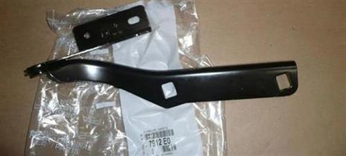 Partner 2008 Motor Kaput Menteşesi Sol Oem No (7912)