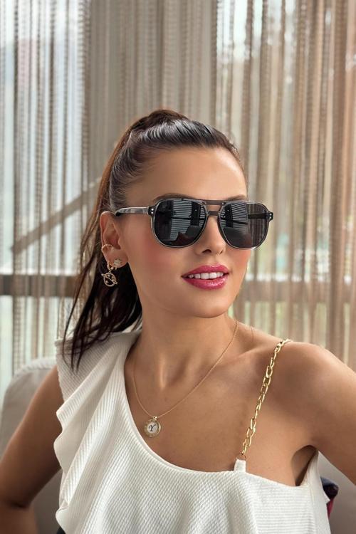 Bh 1921 08 Kadın Güneş Gözlüğü