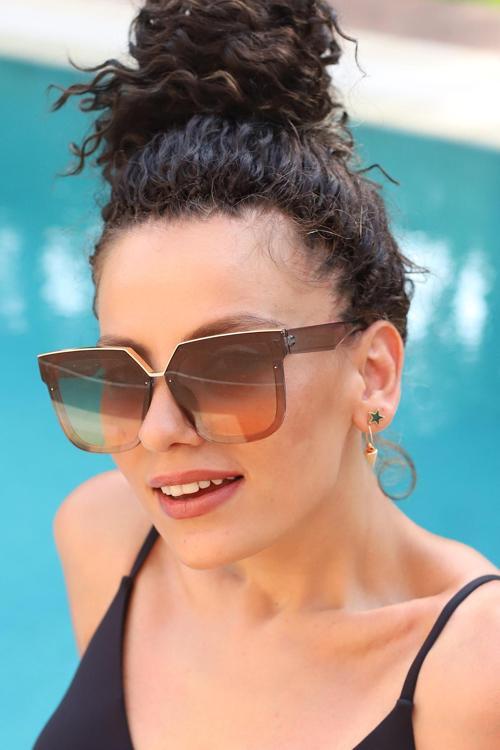 Bh 2001 09 Kadın Güneş Gözlüğü