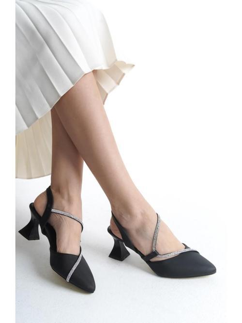 028 Kadın Taş Detaylı Arkası Açık 6 Cm Topuklu Ayakkabı