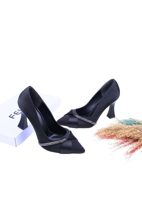 18-101 Kadın 8 Cm Topuklu Stiletto Ayakkabı