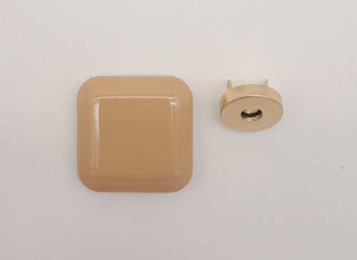 Çanta Aksesuar 3.5 cm Kare Akrilikli Sütlü Kahve Renk Light Gold Mıknatıslı Kilit