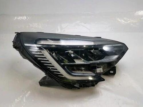 Clio Far Icon Ledli Sağ Hatchback 2019- Oem No (260107933R)