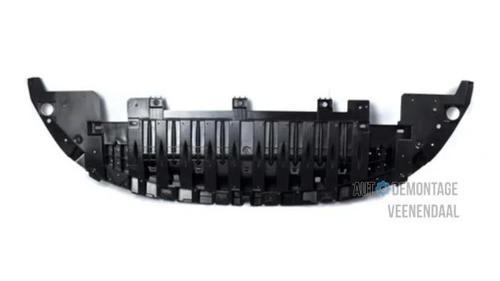 Megane Ön Tampon Alt Muhafazası 2012- Oem No (622354651R)