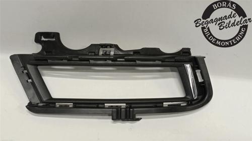 Golf Vıı 2012- Sis Kapağı Sisli Nikelajlı Sağ Oem No (5G0853212F)