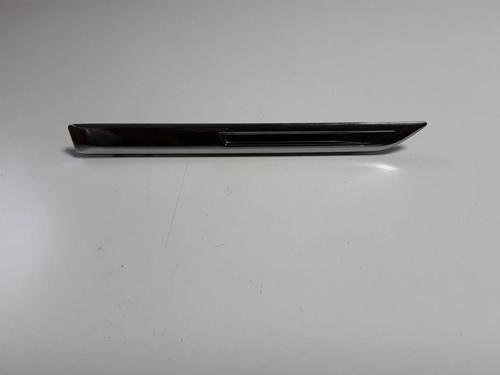 Megane Ön Çamurluk Bandı Siyah Sağ 2016- Oem No (990425039R)