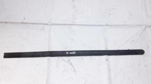 Renault 19 1992- Kapı Bandı Ön Sağ Oem No (7702253080)