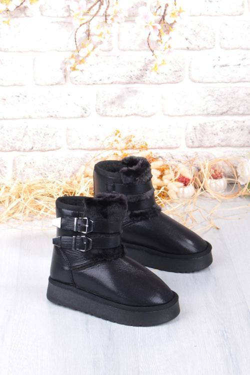 Nurela Simli Süet İçi Kürklü Tüy Ve Toka Detaylı Anne Kız Kısa Kadın Bot