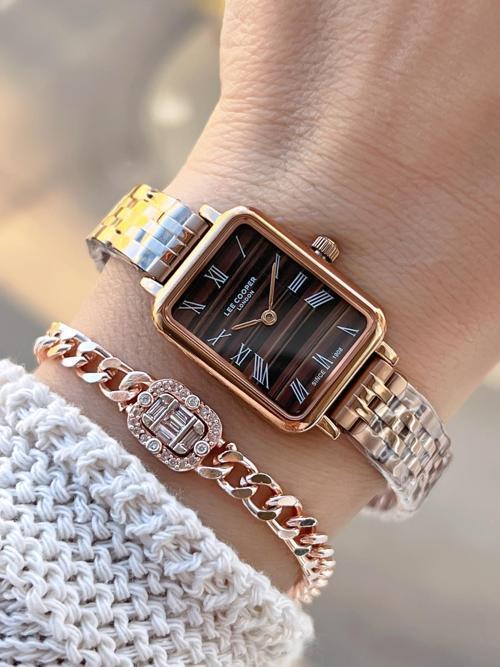 Küçük Kasa Vintage Özel Tasarım 2 Yıl Garantili 3 Atm Kadın Kol Saati+Bileklik 08232.440