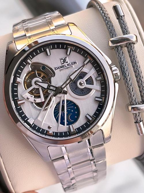 Otomatik Mekanizma Mehtap Ve Güneş Kadranlı 2 Yıl Garantili Erkek Kol Saati OTM.14048.1