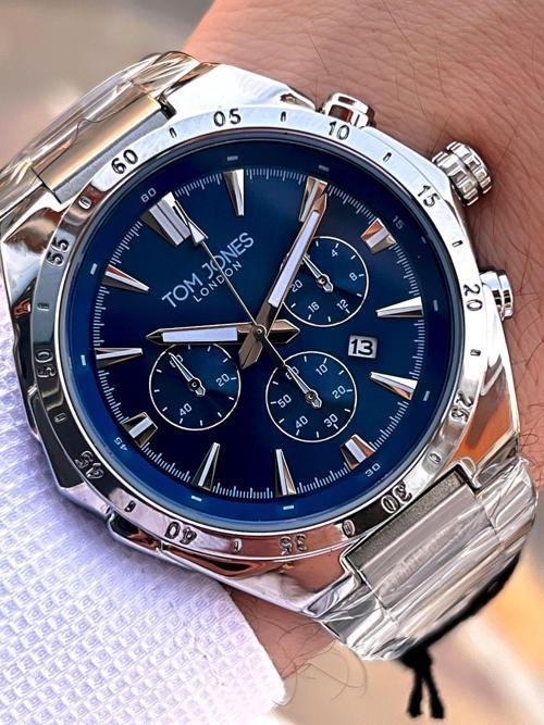 Çelik Kordon 3 Atm Suya Dayanıklı 2 Yıl Garantili Erkek Kol Saati TJE1.2389.7