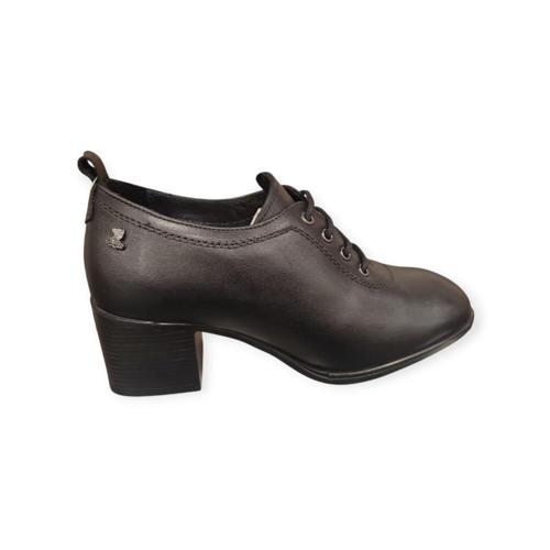 2512707K TOPUKLU BAĞCIKLI KLASİK DERİ KADIN AYAKKABI