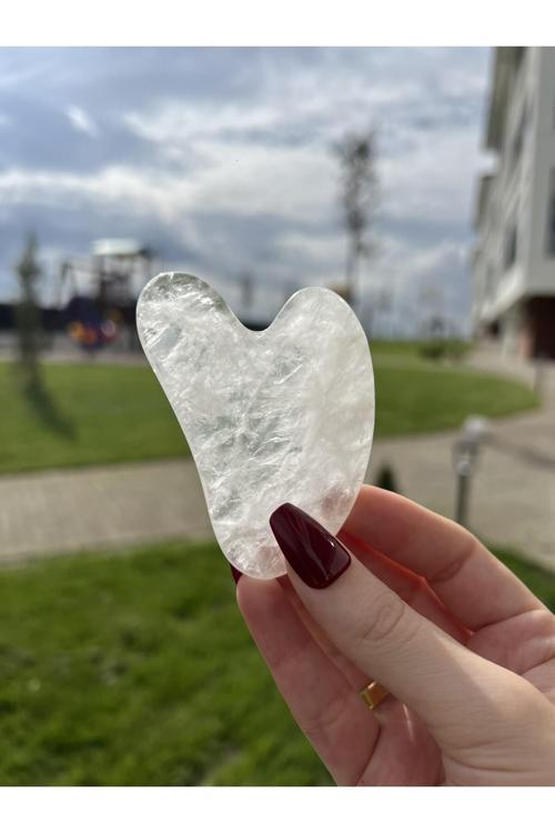 Yüksek Kaliteli Kristal Kuvars Doğal Taş Gua Sha Kalp Kesim Yüz Masaj Taşı Tky0350