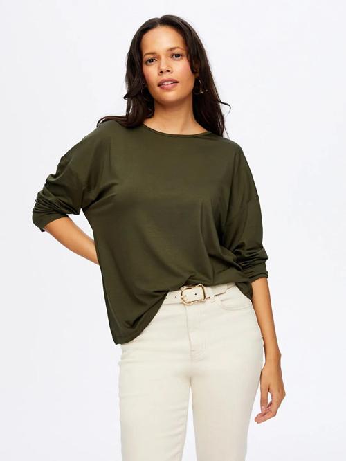 Yuvarlak Yaka Kadın Uzun Kol T-Shirt W26TSH007
