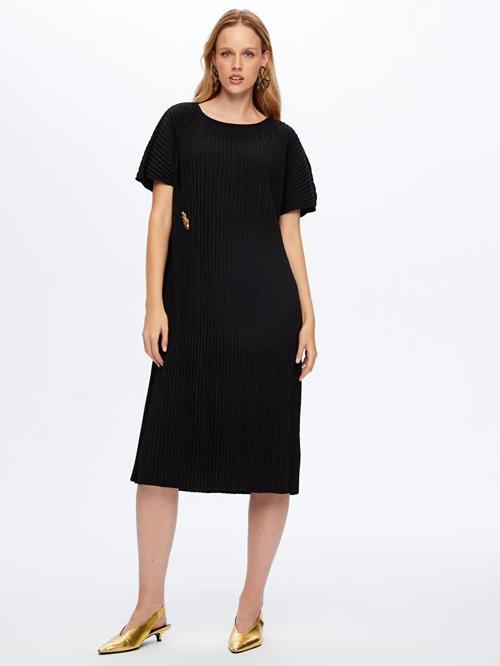 Kendinden Piliseli Örme Kadın Torba Elbise W26ELB025