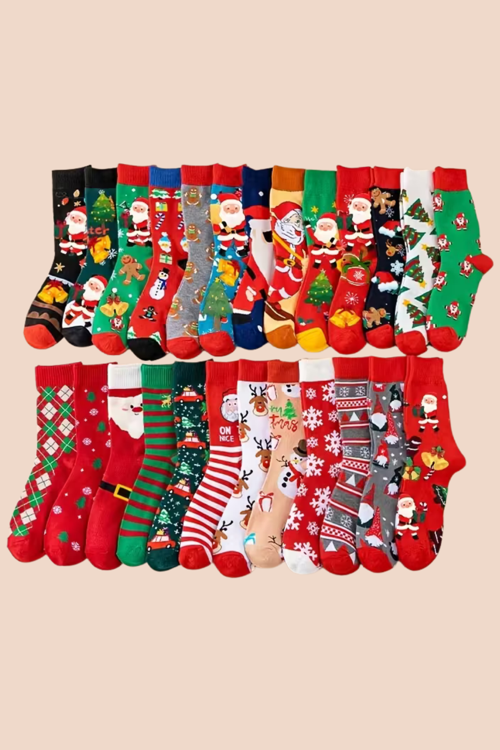 Unisex Noel Çorabı | Noel Baba, Geyik veya Kar Adamı Desenli Orta Bilek Çorap (1 Çift) – Rastgele Model