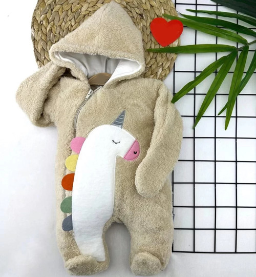 6-9-12-18 Ay Kuzu Tüylü Kumaş Unicorn Nakışlı Kapşonlu Fermuarlı Kız Erkek Bebek Tulumu Bej