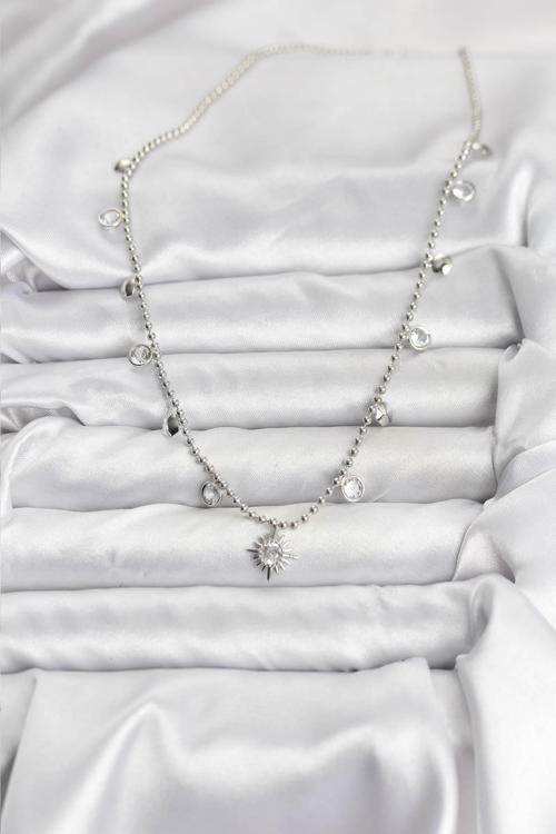 Zarif Kadın için Silver Pirinç Zirkonlu Kutup Yıldızı Kadın Kolye