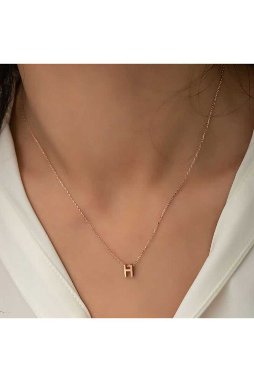 925 Ayar Gümüş Rose 3 Boyutlu H Harf Kadın Kolye