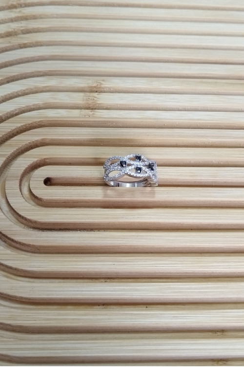 925 Ayar Gümüş Rodyum Kaplama Zirkon Taşlı Kadın Yüzük