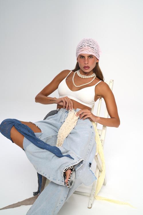 Miray Üçgen Kesim Pembe Dantel Bandana