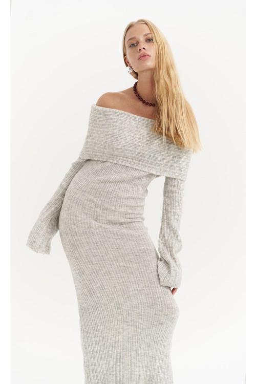 Valencia Carmen Yaka Gri Uzun Triko Elbise