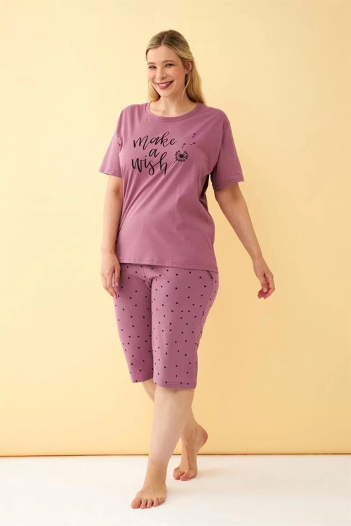 Kadın Mürdüm “Make a Wish” Yazılı Büyük Beden Kapri Pijama Takımı