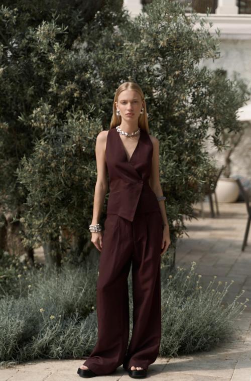 Nagmetah Sırt Pencereli Bordo Yelek Pantolon Takım