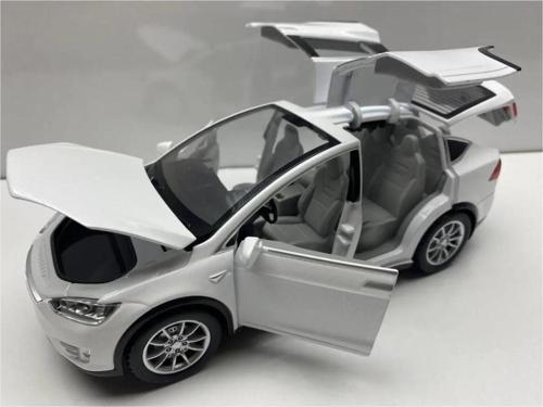 Oyuncak Tesla Araba Die Cast Model Metal Koleksiyon 21 cm Araç Sesli Çek Bırak Demir Araba