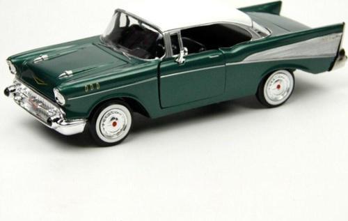 24 1957 Chevy Bel Air Yeşil Araba