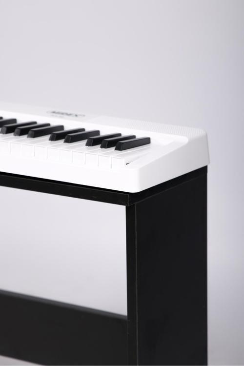 Org Ve Piyano Standı – 88 Tuşlu Piyanolar İçin Uyumlu Mdf Siyah (Model İsmi: Erkin2)