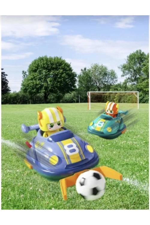 2.4Ghz Figürlü, Işıklı, Şarjlı, Futbol Oynayan Çarpışan Uzaktan Kumandalı Araba – 2’Li Set