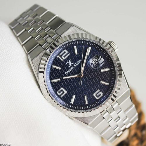 DK294521 Çelik Kordonlu Erkek Kol Saati