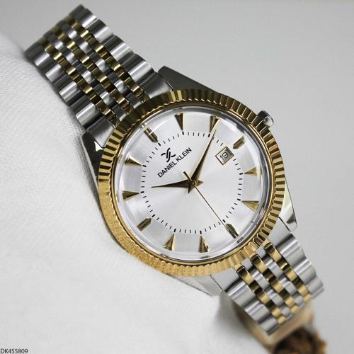 DK455809 Çelik Kordonlu Erkek Kol Saati