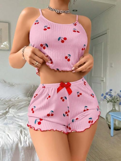 Pembe Kiraz Desenli Askılı Şortlu Pijama